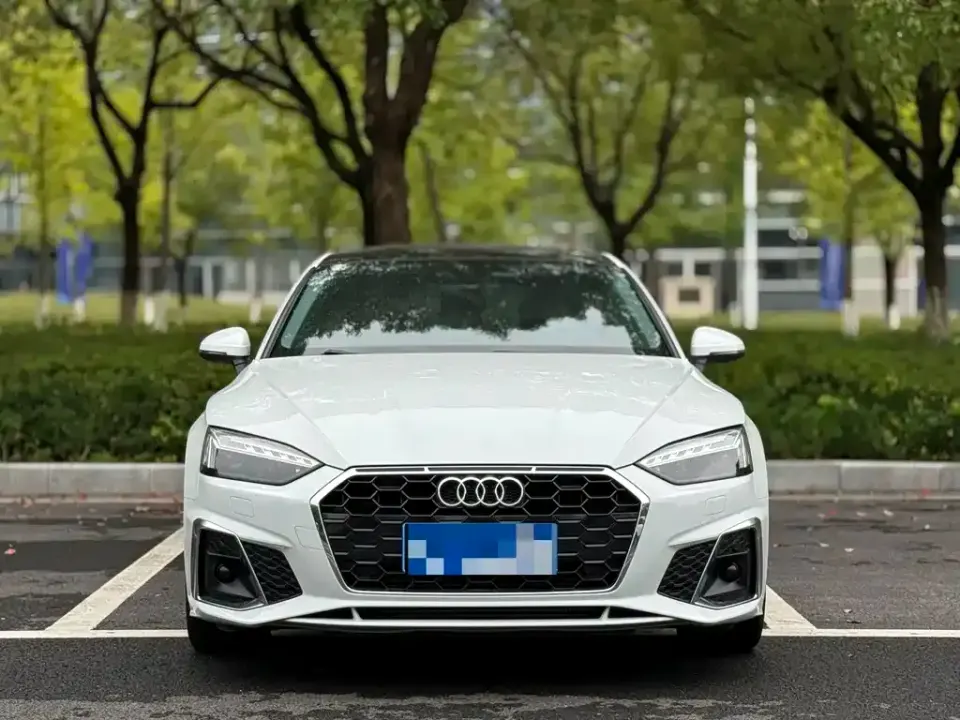Audi A5 (Import)