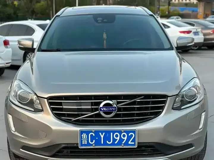 Volvo XC60 (Import)