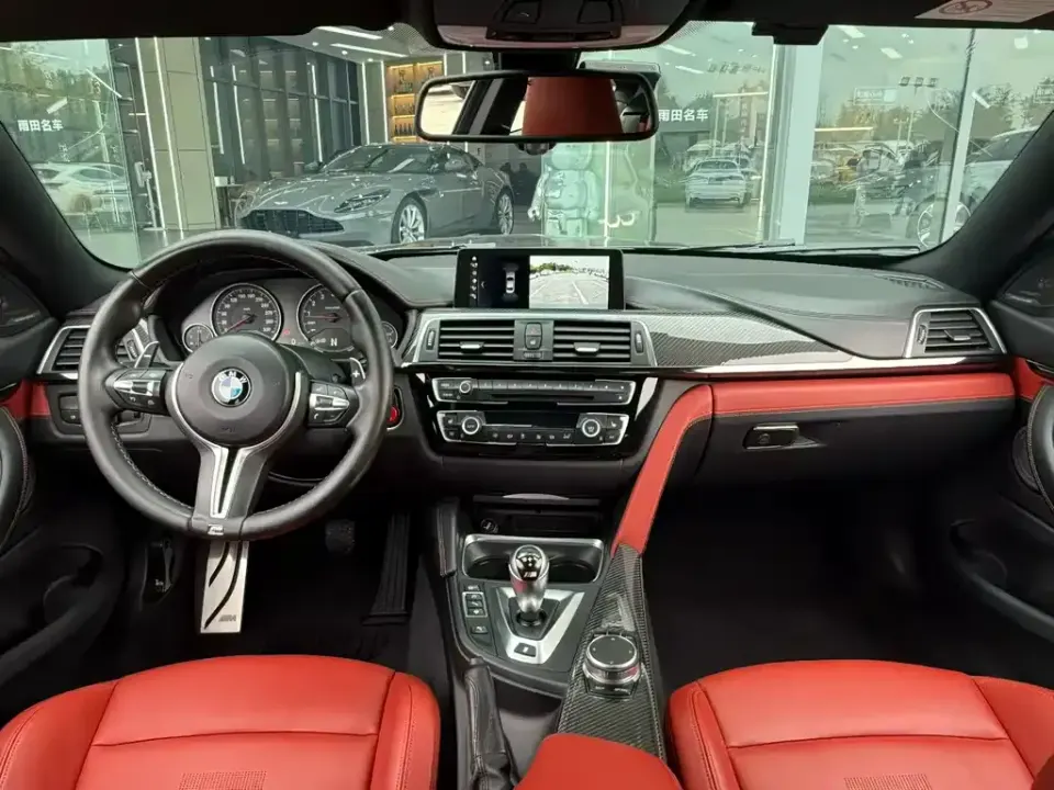 BMW M4