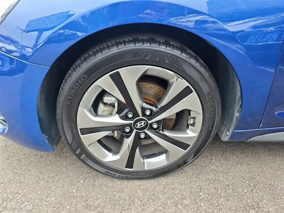 Hyundai Fista