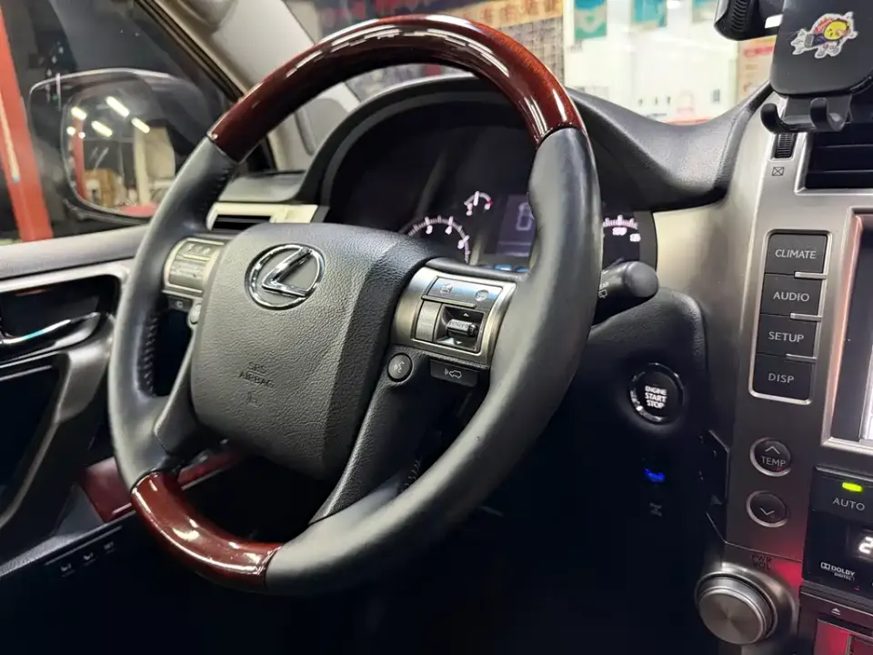 Lexus GX