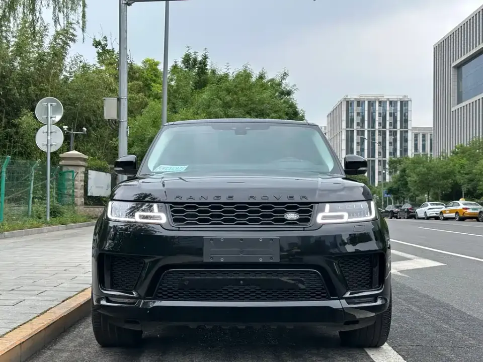 Land Rover Sport