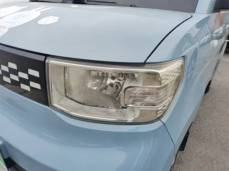 Wuling MINIEV