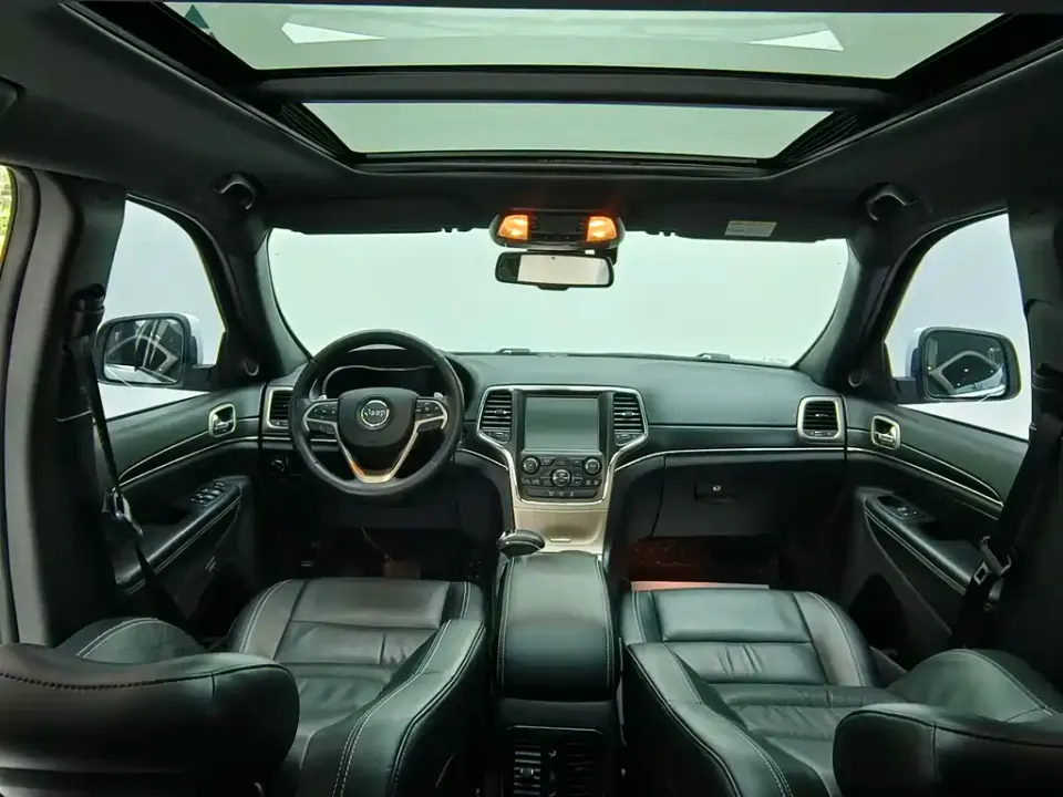 Jeep Grand Cherokee (Import)