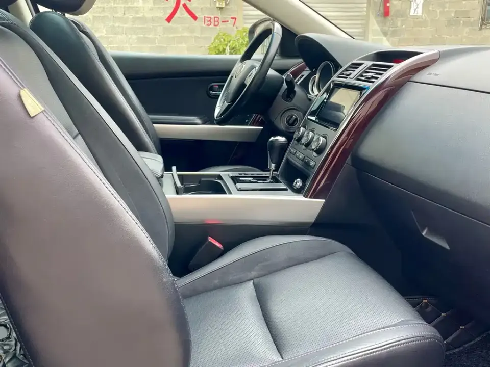 Mazda CX-9