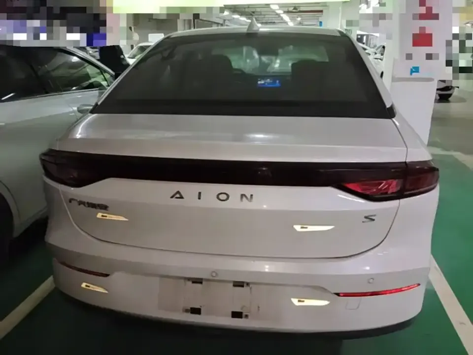 Aion AION S