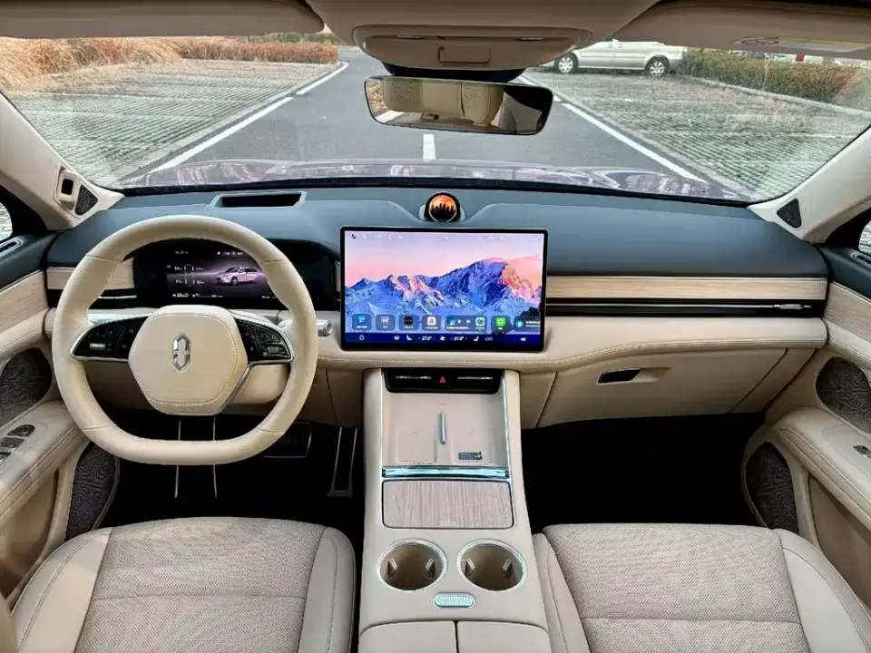 AITO AITO M5