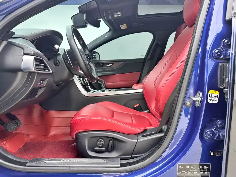 Jaguar XEL