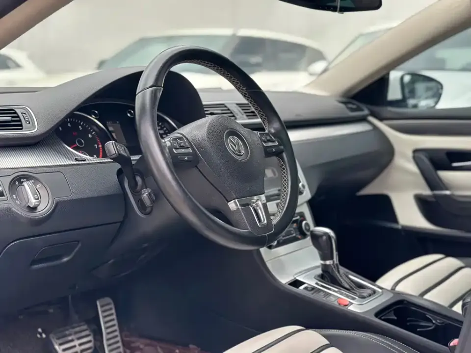 Volkswagen CC