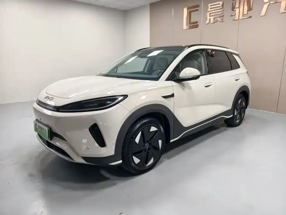 BYD Sealion 05 EV