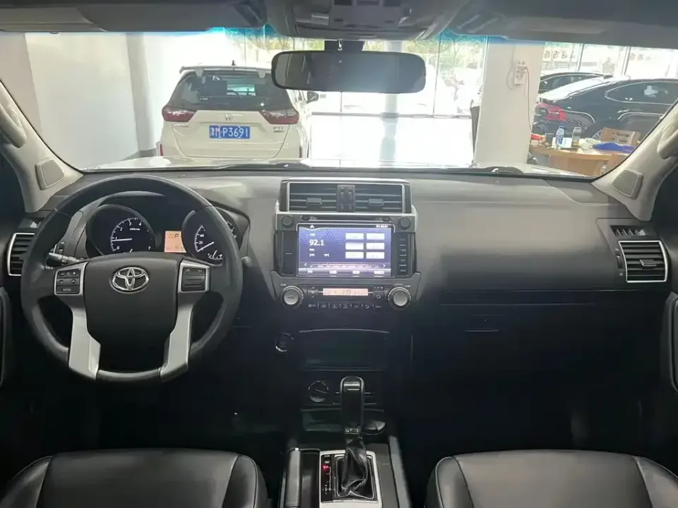 Toyota Prado