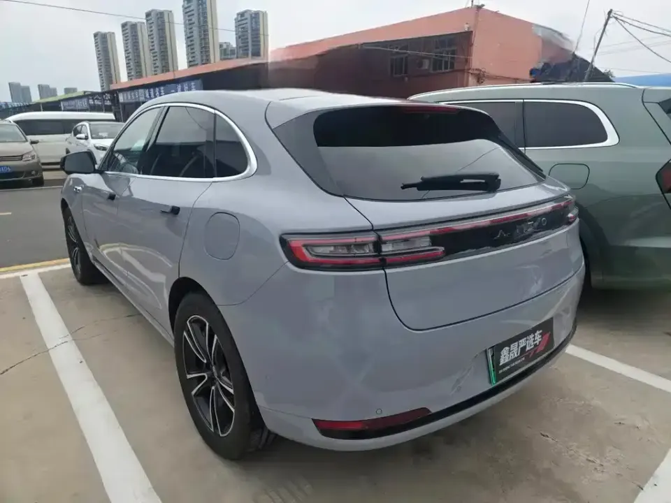 AITO AITO M5