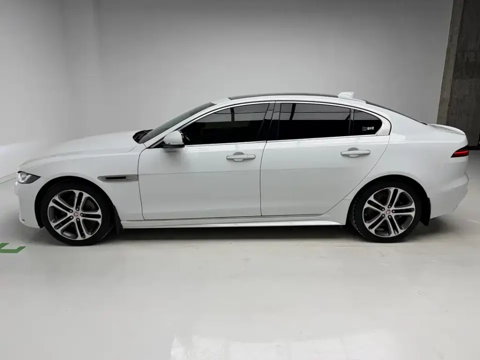 Jaguar XEL