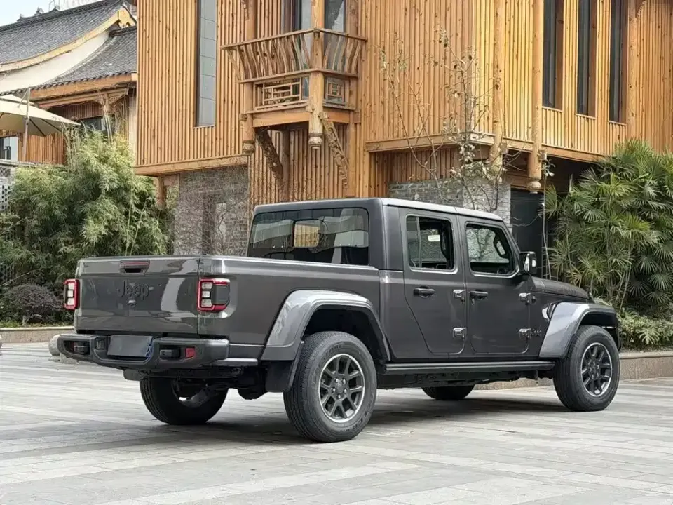 Jeep Gladiator