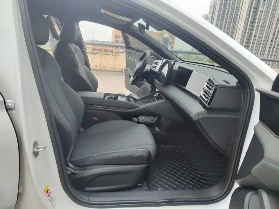 BYD Qin L