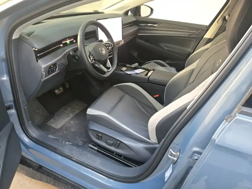 Volkswagen ID.7 VIZZION