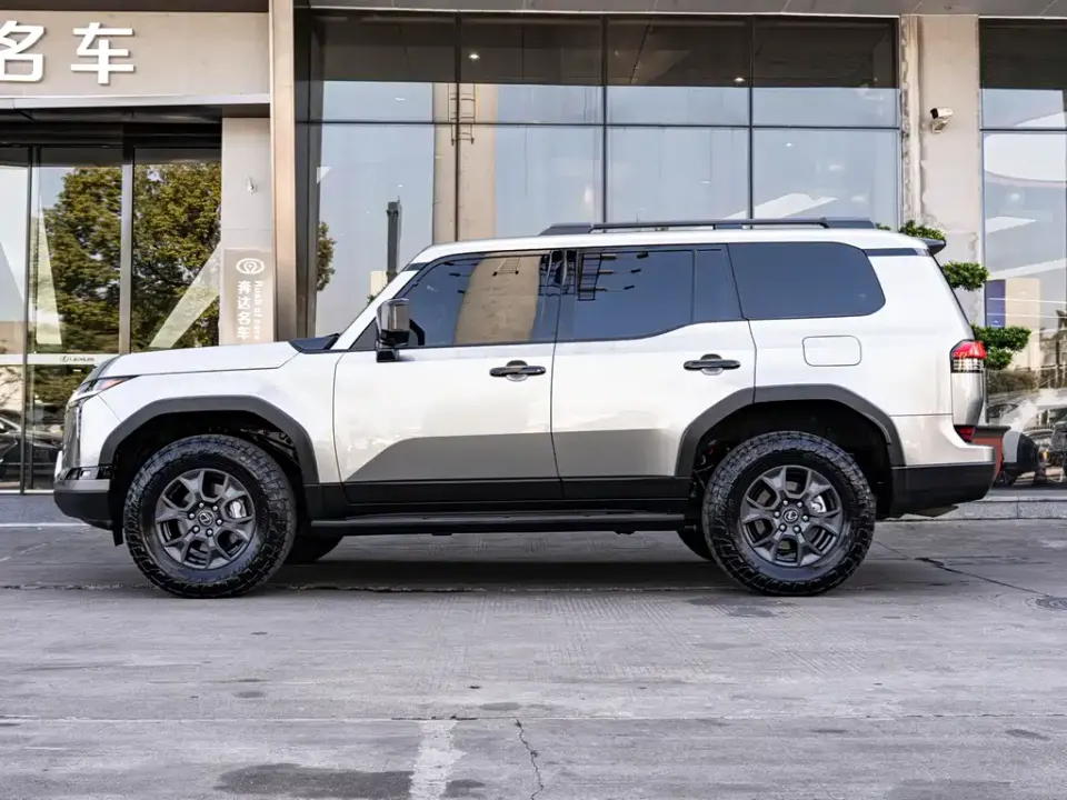 Lexus GX