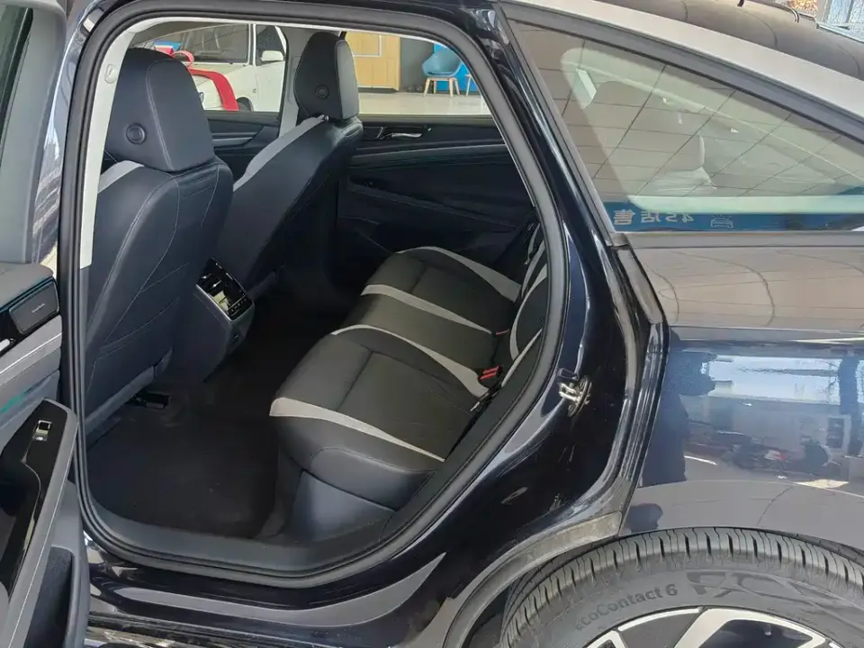 Volkswagen ID.7 VIZZION