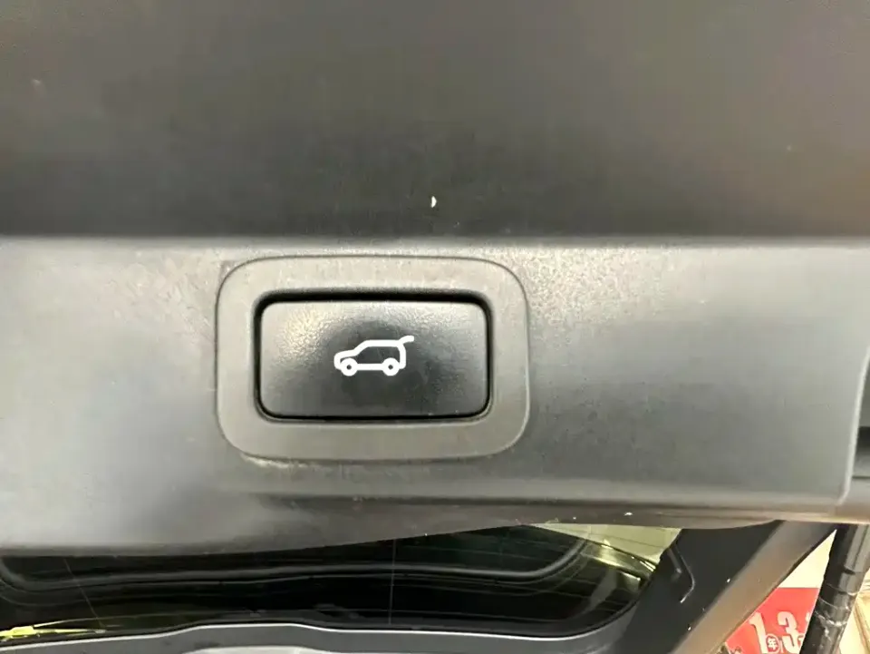 Land Rover Sport