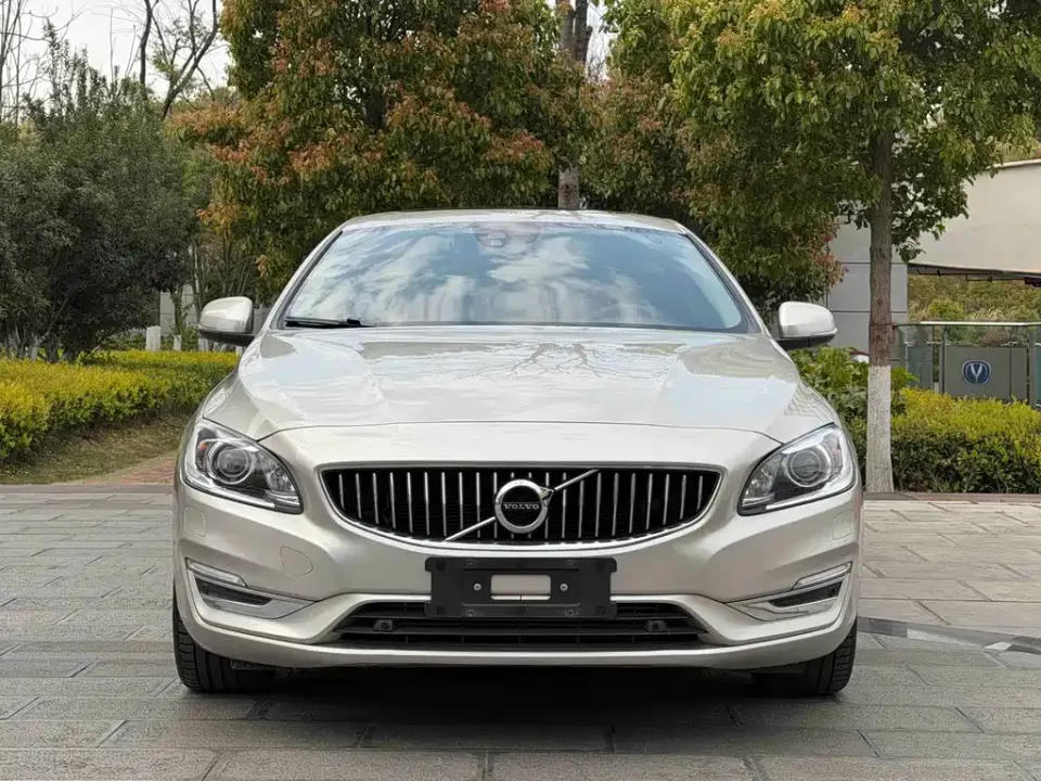 Volvo S60