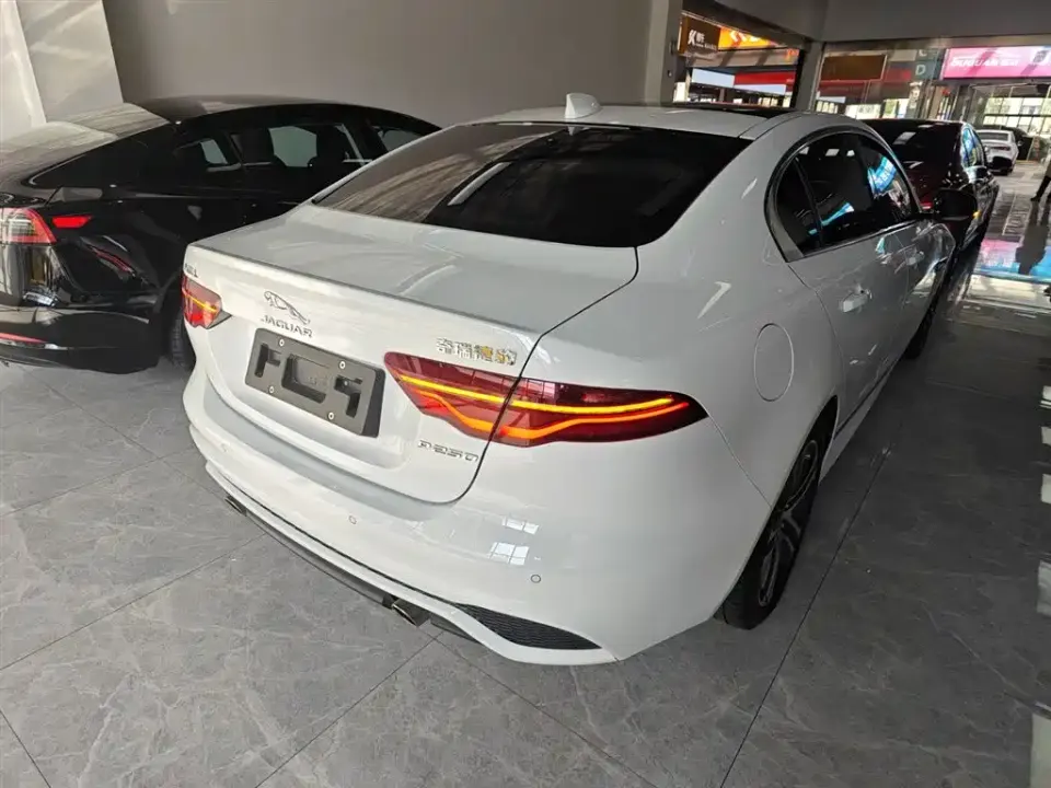 Jaguar XEL