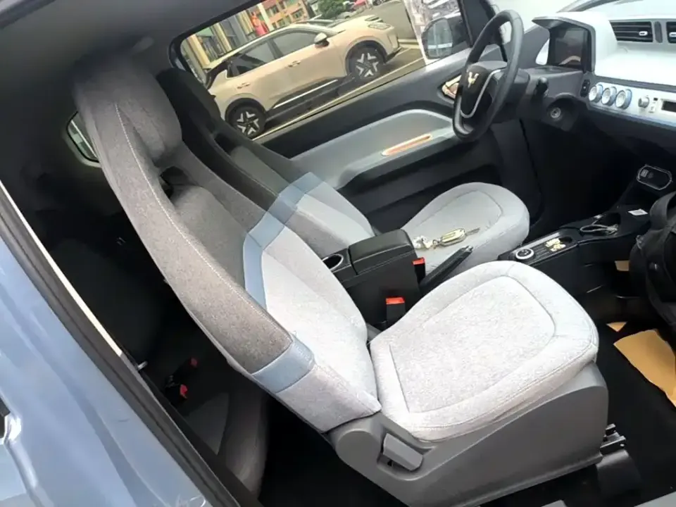 Wuling MINIEV