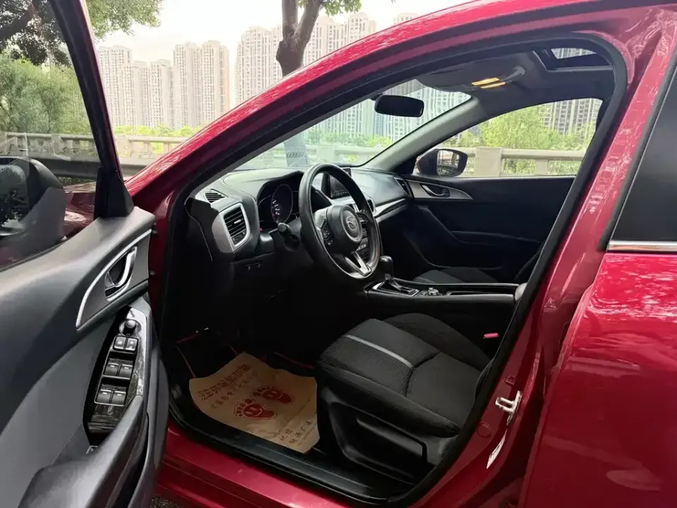 Mazda 3 Axela