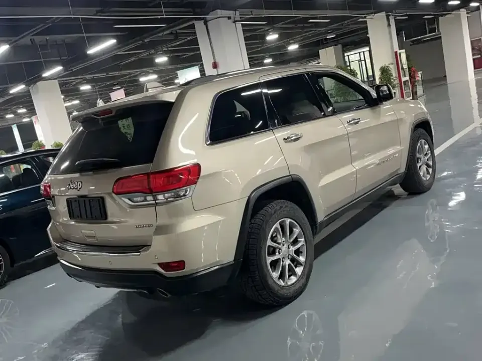 Jeep Grand Cherokee (Import)