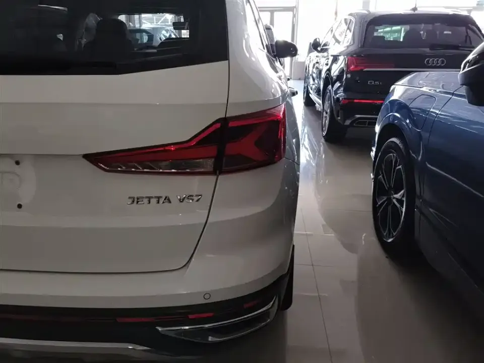 Jetta VS7