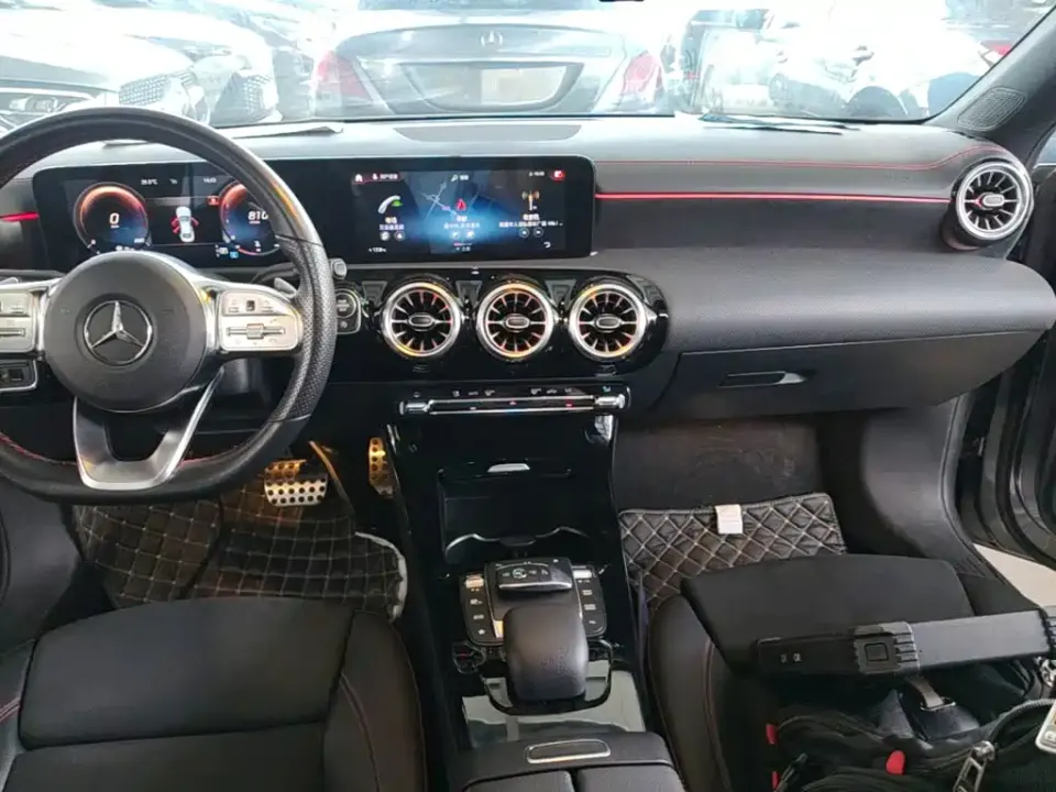 Mercedes-Benz CLA (Import)
