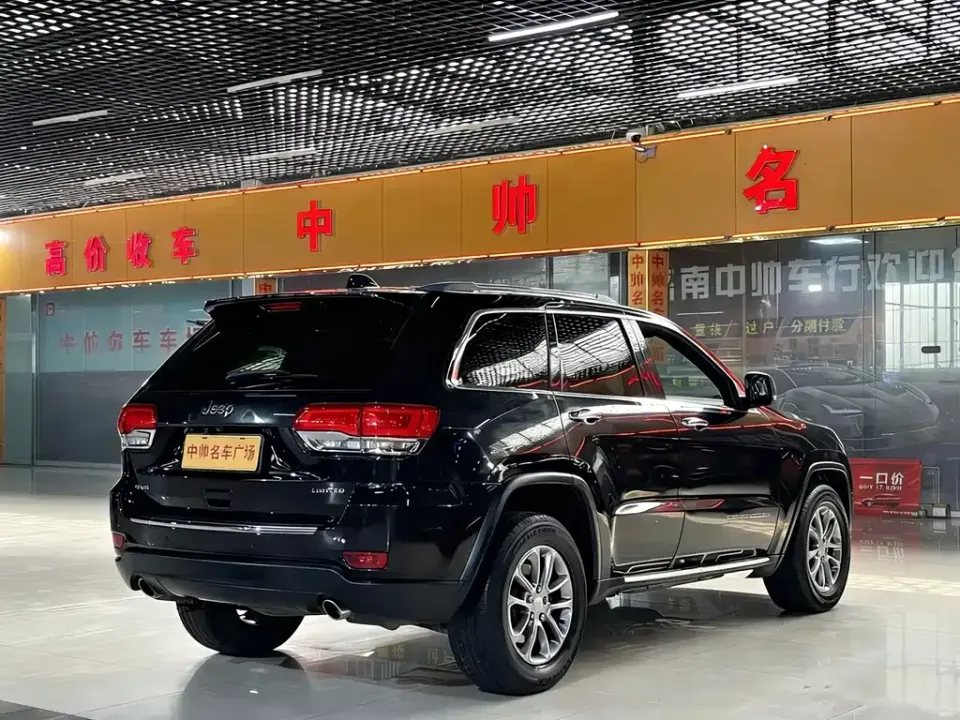 Jeep Grand Cherokee (Import)