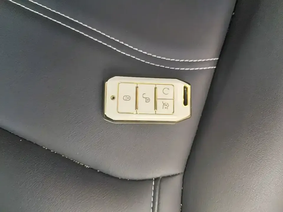 BYD Yuan EV
