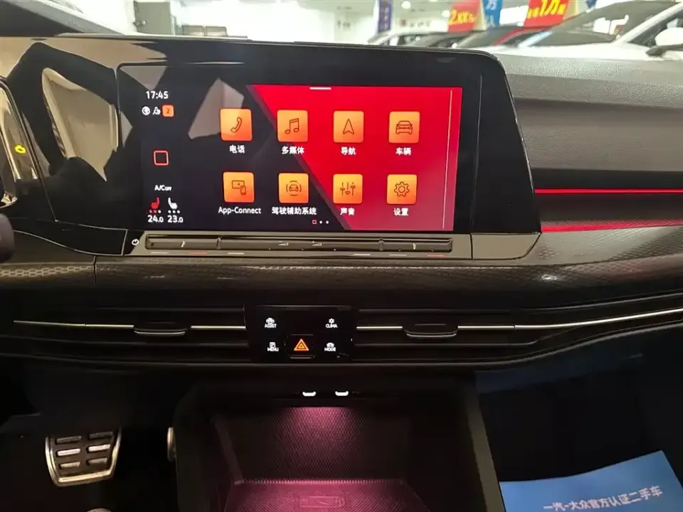 Volkswagen Golf GTI