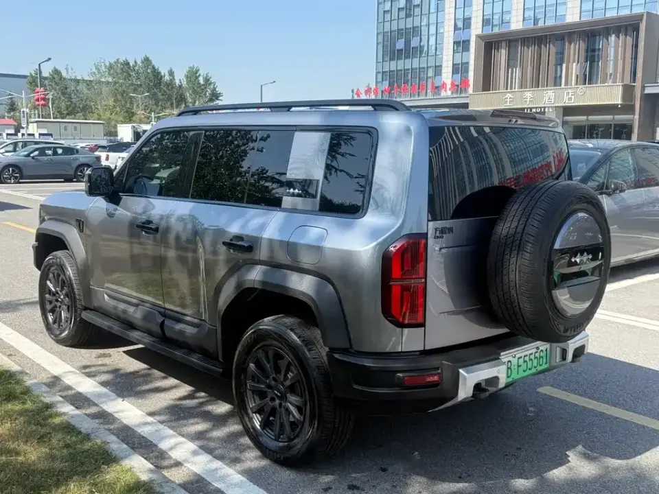 Fang Cheng Bao Leopard 5