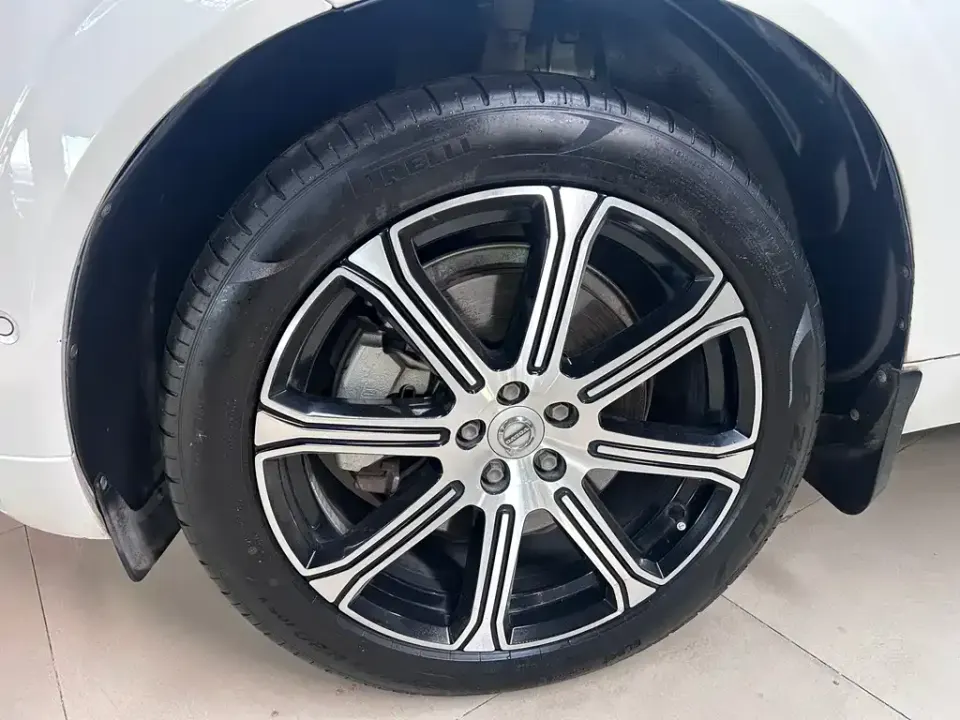 Volvo XC60 PHEV
