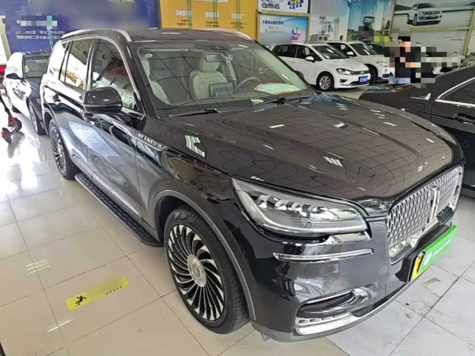 Lincoln Aviator (Import)