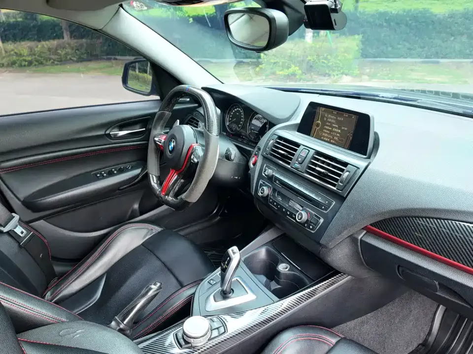BMW 1 Series (Import)
