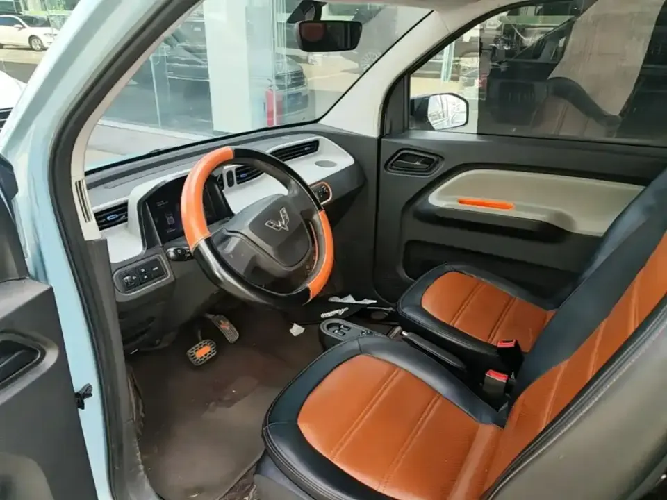 Wuling MINIEV