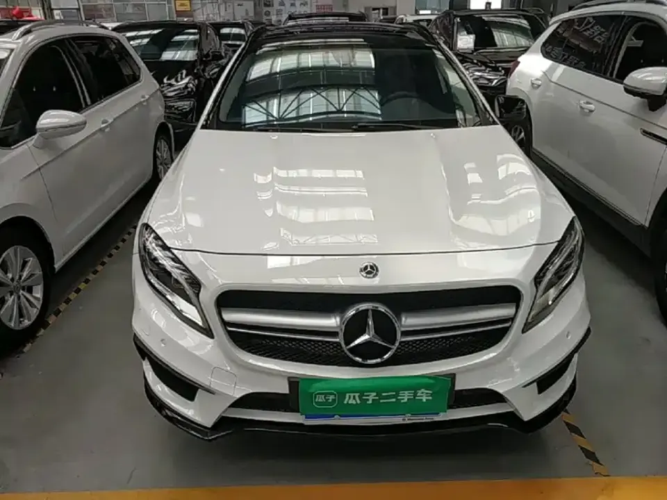 Mercedes-Benz GLA