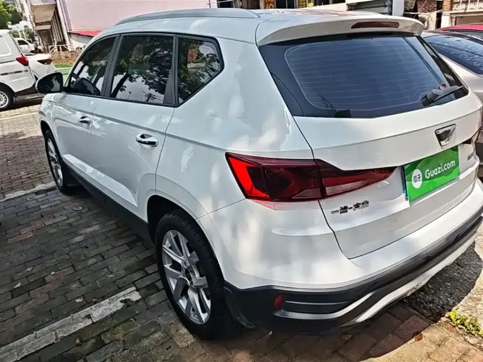 Jetta VS5