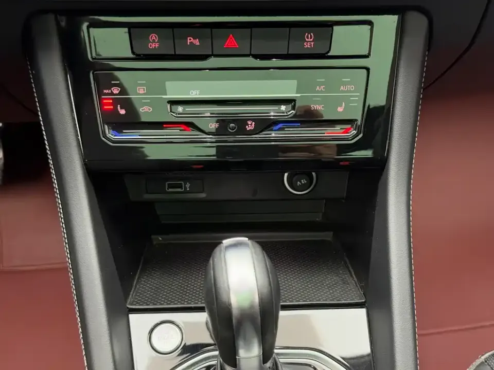Jetta VS7