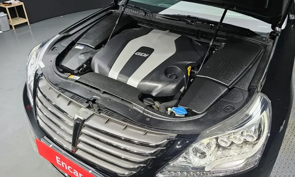 Hyundai Equus