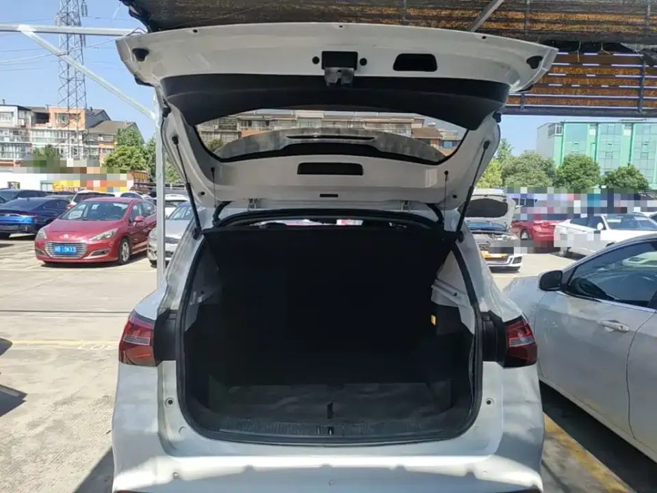 Roewe RX3
