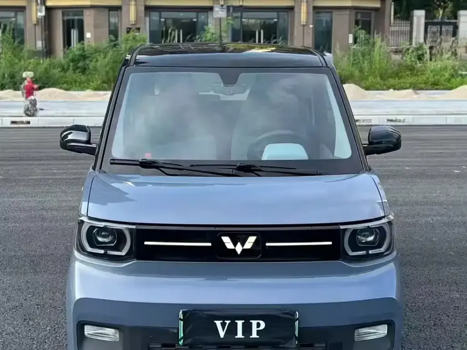 Wuling MINIEV