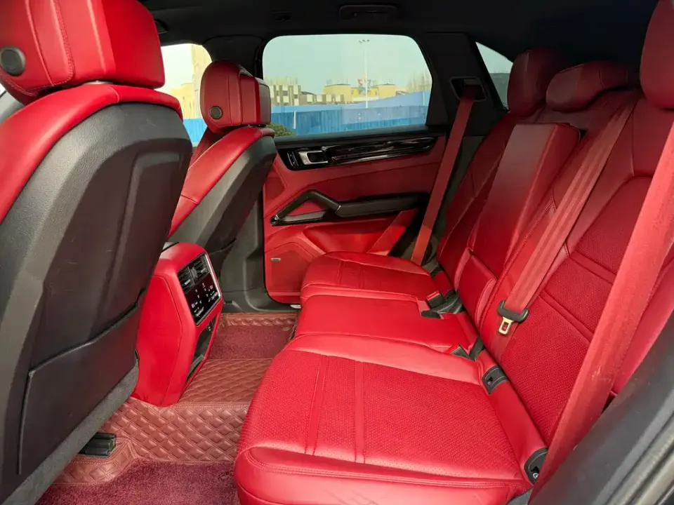 Porsche Cayenne Hybrid