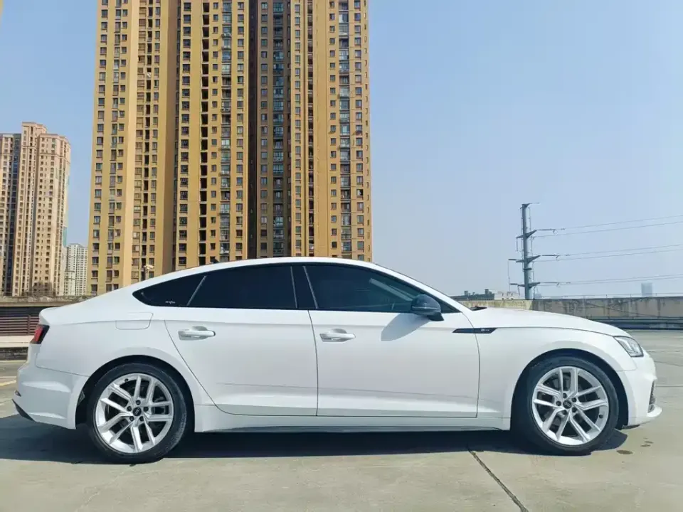 Audi A5 (Import)