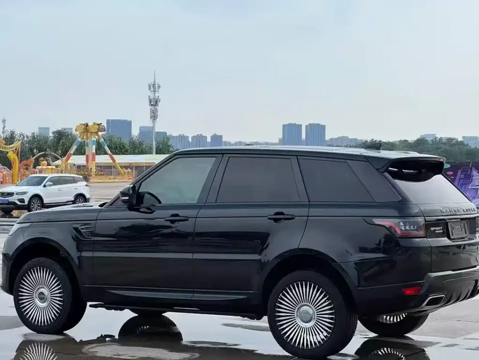 Land Rover Sport