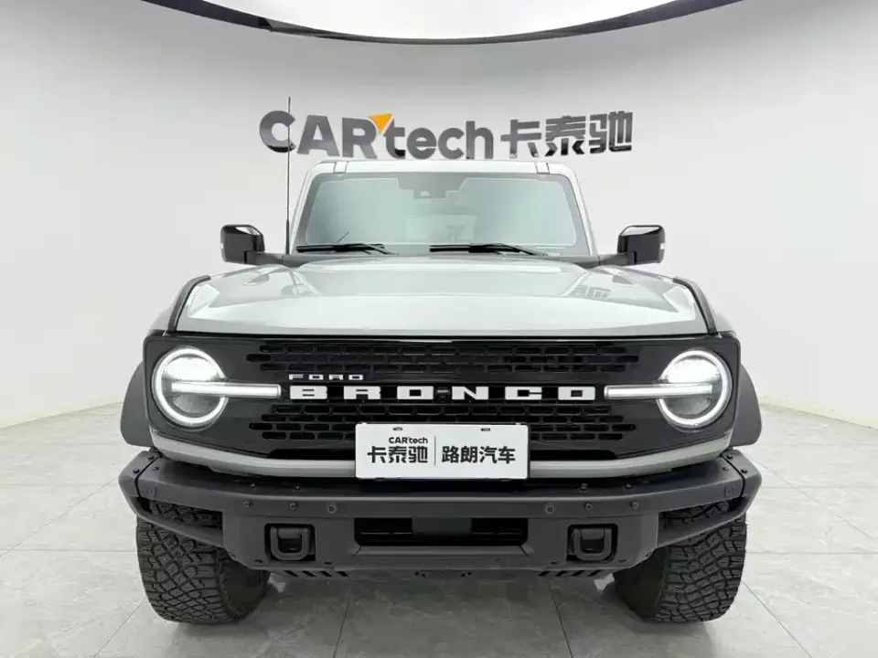 Ford Bronco