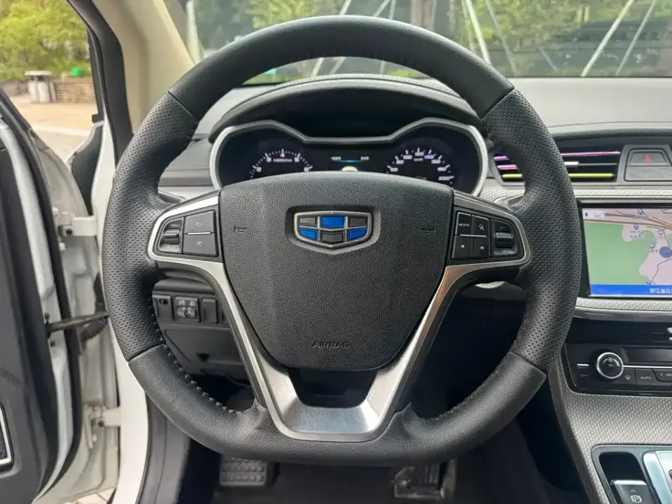 Geely Emgrand GS