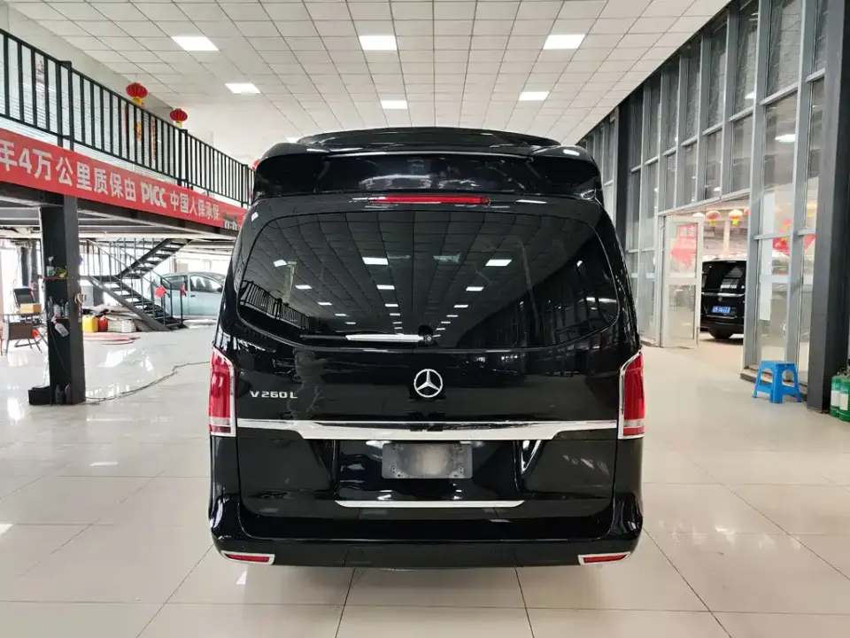 Mercedes-Benz V-Class